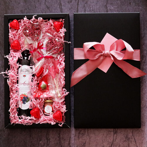 Lovers' box páros szerelmes ajándékcsomag nőknek és férfiaknak